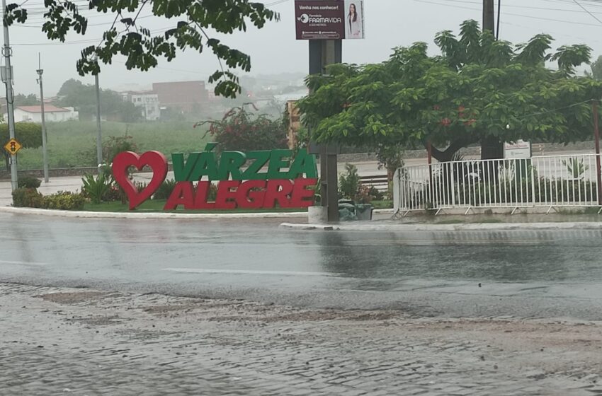  Semana Santa chuvosa em Várzea Alegre