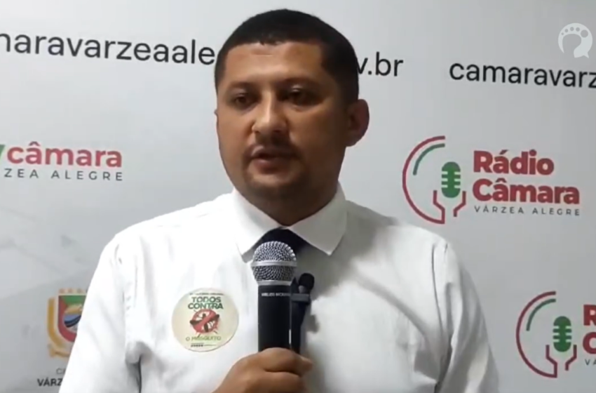  OAB subseção de Iguatu ministra palestra de atualização política com foco nas eleições