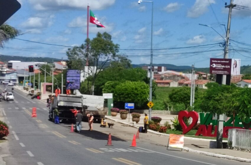  Malha asfáltica no perímetro urbano recebe melhorias.