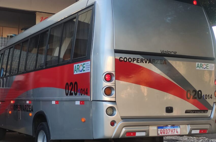  Empresário inova com chegada de micro-ônibus na linha Várzea Alegre/Lavras.
