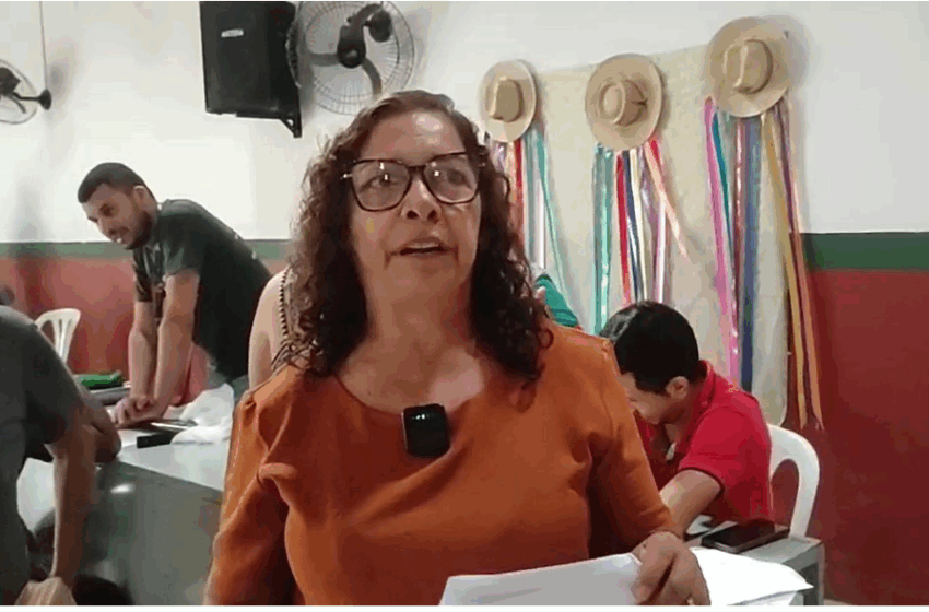  Artesãos de Várzea Alegre preparam a bagagem para mais uma ExpoCrtato.