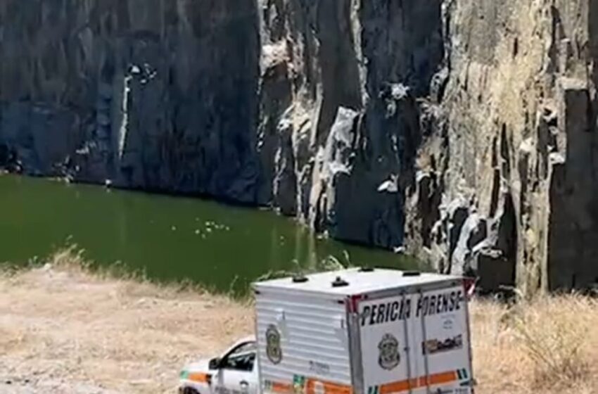  Tragédia dois jovens morreram afogados nas águas do Buraco Azul.