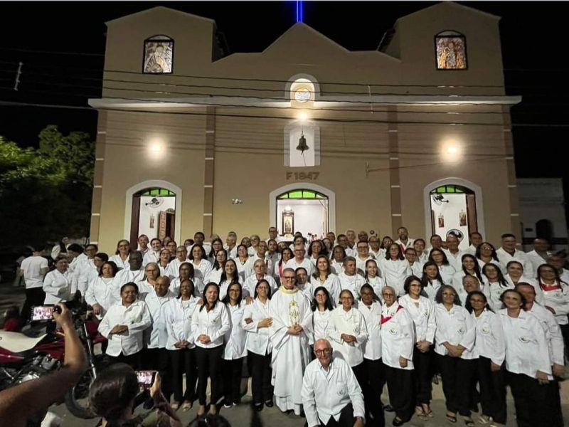 f152b2df-f37e-4cfa-b8ef-f4cb853860a1